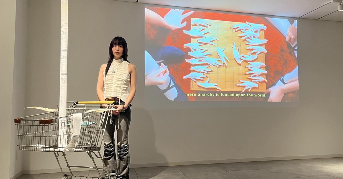 Yuqi Shinohara Solo Exhibition “FROZEN SUPERMARKETS” at GARDE Interview on the Inspiration Behind the Works